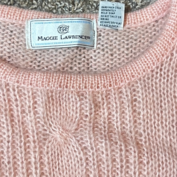Vintage Vickie Lawrence Pink Crew Neck Cap Sleeve Sweater - Picture 6 of 10